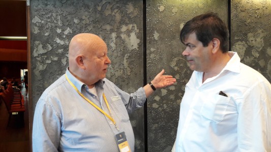 Gérard Souchet avec une légende vivante de la magie : FLIP